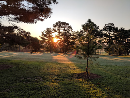 Golf Course «Scenic View Golf Course», reviews and photos, 3992 Aedc Rd, Winchester, TN 37398, USA