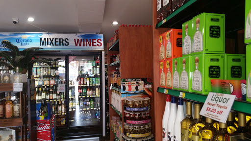Liquor Store «Island Liquor», reviews and photos, 321 Coronado Dr, Clearwater Beach, FL 33767, USA