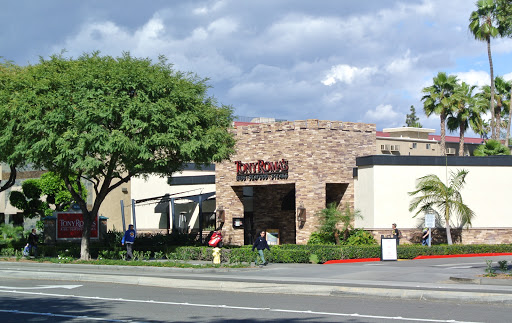 Tony Roma's