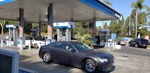 Gas Station «Chevron Rancho Palos Verdes», reviews and photos, 27774 Hawthorne Blvd, Rancho Palos Verdes, CA 90275, USA