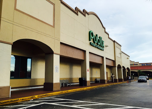 Publix Super Market at Hollywood Mall, 3251 Hollywood Blvd, Hollywood, FL 33021, USA, 