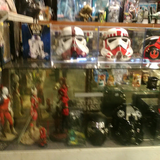 Comic Book Store «Atomic Comics Emporium», reviews and photos, 50 W Mercury Blvd, Hampton, VA 23669, USA