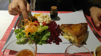Quiche du Restaurant La Petite Pause - Salon de Thé - Tarterie à Cambo-les-Bains - n°11