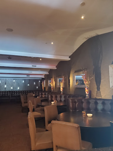 Fine Dining Restaurant «Shadows on the Hudson», reviews and photos, 176 Rinaldi Blvd, Poughkeepsie, NY 12601, USA