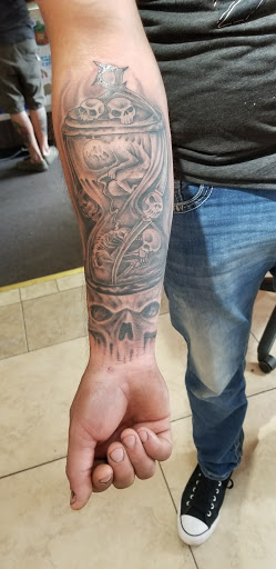 Tattoo Shop «Dragon Rojo Tattoos», reviews and photos, 4627 Buford Dr, Atlanta, GA 30341, USA