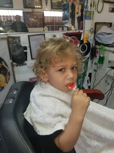 Barber Shop «all welcome barber shop», reviews and photos, 7723 Mariposa Ave, Citrus Heights, CA 95610, USA