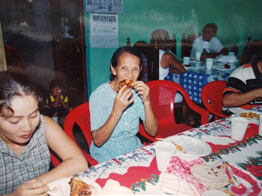 Tobacco Shop «9M Smoke Shop», reviews and photos, 522 W 19th St, Costa Mesa, CA 92627, USA