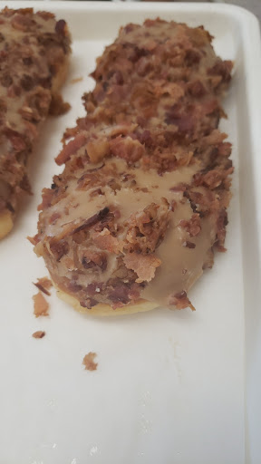 Donut Shop «Family Donut Shop», reviews and photos, 7600 196th St SW #850, Lynnwood, WA 98036, USA