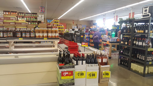 Grocery Store «Grocery Outlet Bargain Market», reviews and photos, 426 W Harder Rd, Hayward, CA 94544, USA