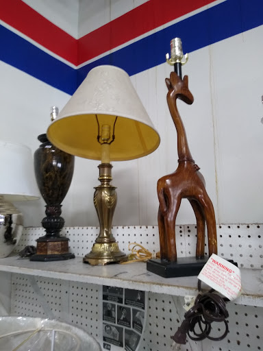 Thrift Store «Super Thrift Store Rescue Mission», reviews and photos, 13422 Saticoy St, North Hollywood, CA 91605, USA