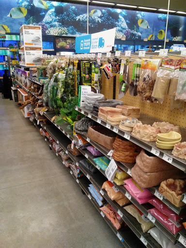 Pet Supply Store «Petco Animal Supplies», reviews and photos, 190 Quality Dr, Hooksett, NH 03106, USA