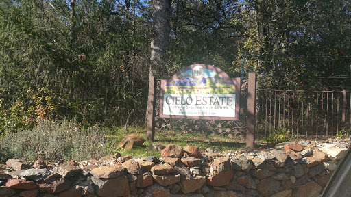 Winery «Cielo Estate Winery», reviews and photos, 3040 Ponderosa Rd, Shingle Springs, CA 95682, USA
