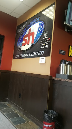 Car Dealer «Stew Hansen Dodge Ram Chrysler Jeep», reviews and photos, 12103 Hickman Rd, Des Moines, IA 50323, USA