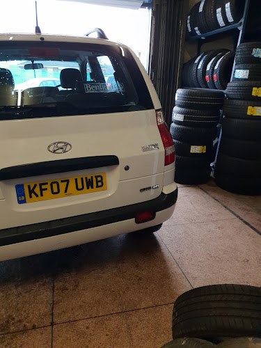 Reviews of J S Tyre Factors in Newcastle upon Tyne - Tire shop