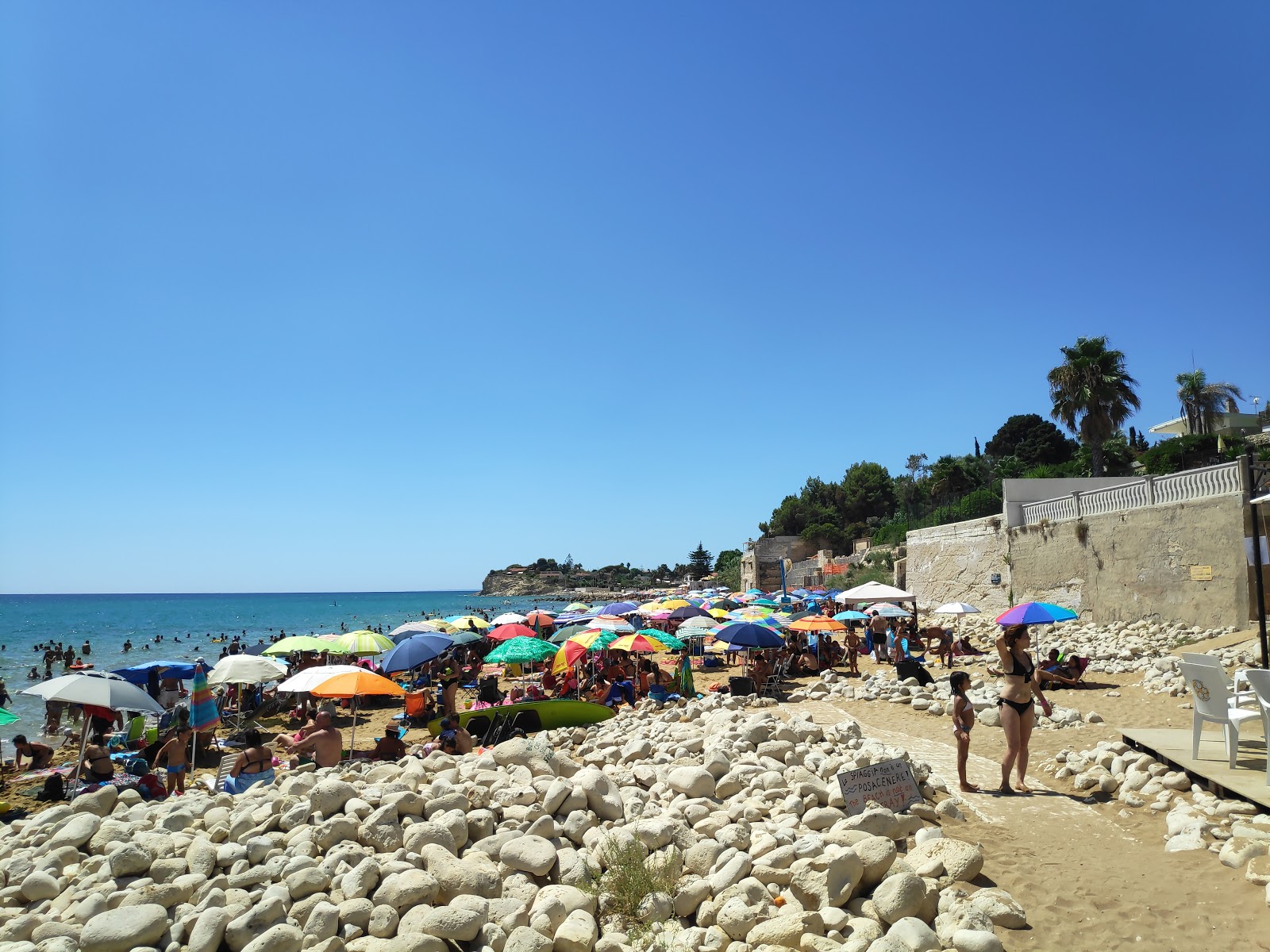 Fotografie cu Spiaggia Di Gallina - locul popular printre cunoscătorii de relaxare