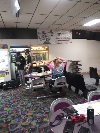 Bowling Alley «Amity Bowl», reviews and photos, 30 Selden St, Woodbridge, CT 06525, USA