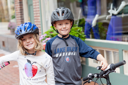 Sporting Goods Store «Kiddles Sports», reviews and photos, 258 Market Square, Lake Forest, IL 60045, USA