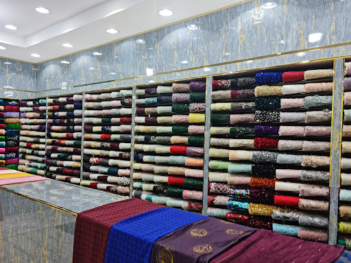 ترف الألوان للأقمشه 