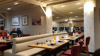 Atmosphère du Restaurant de fruits de mer Restaurant de la Marée à Grandcamp-Maisy - n°8