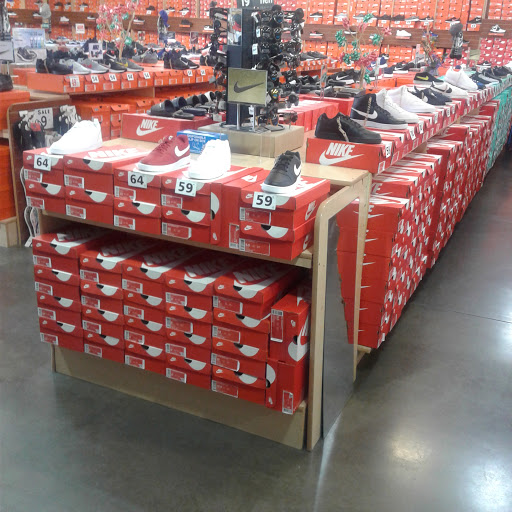 Shoe Store «Shoe City», reviews and photos, 1326 S Beach Blvd A, La Habra, CA 90631, USA