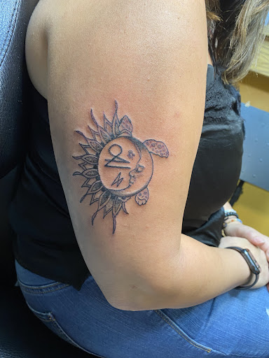 Tattoo Shop «Big Time Tattoos and Piercings», reviews and photos, 5353 Madison Ave, Indianapolis, IN 46227, USA