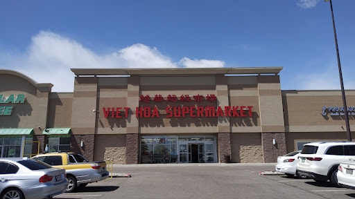 Viet Hoa Supermarket越华, 225 S Sheridan Blvd, Lakewood, CO 80226, USA, 