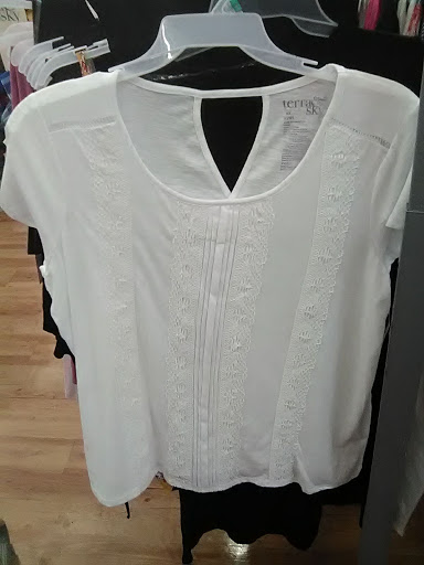 Department Store «Walmart Supercenter», reviews and photos, 300 Iowa Speedway Dr, Newton, IA 50208, USA