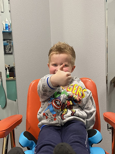 Beauty Salon «Fringe Hair Salon», reviews and photos, 3946 Federal Blvd, Denver, CO 80211, USA