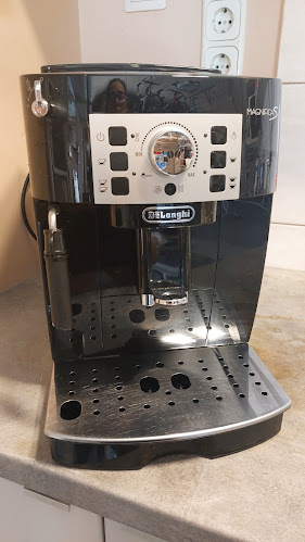 Andi kávé - Kávézó