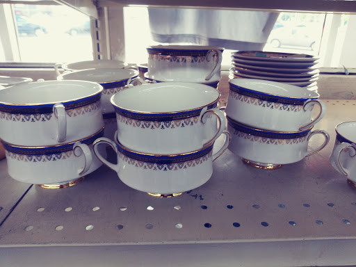 Thrift Store «Village Discount Outlet», reviews and photos, 3500 Cleveland Ave, Columbus, OH 43224, USA