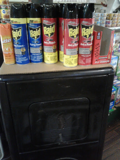 Grocery Store «E G Webster & Son», reviews and photos, 810 Race St, Cambridge, MD 21613, USA