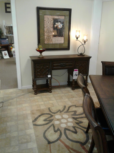 Furniture Store «NB Liebman», reviews and photos, 4705 Carlisle Pike, Mechanicsburg, PA 17050, USA