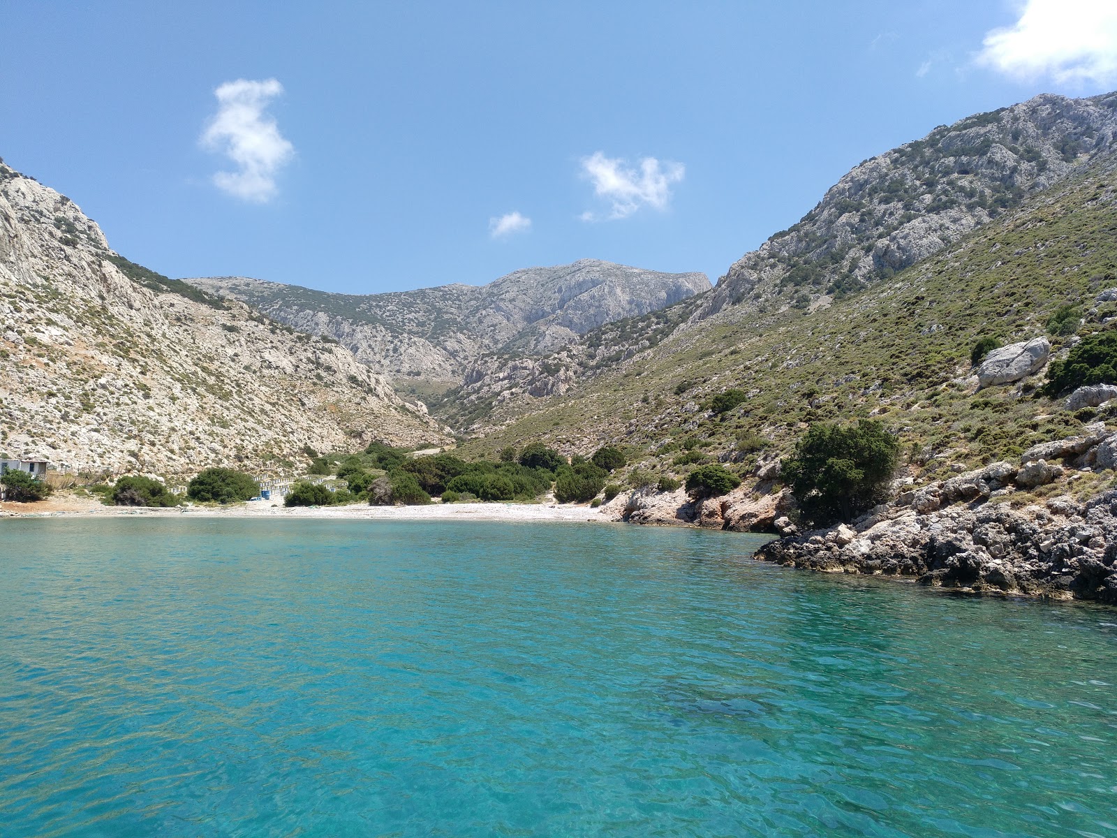 Fotografija Pezonta z lahki fini kamenček površino