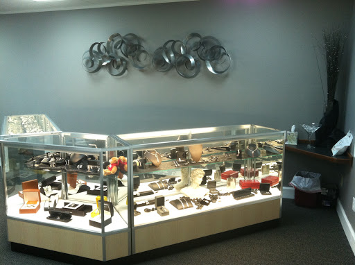 Jewelry Store «Carioti Jewelers», reviews and photos, 175 Cleveland Ave, Columbus, OH 43215, USA