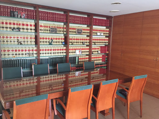 Información y opiniones sobre Pedro Avilés Abogados de Murcia