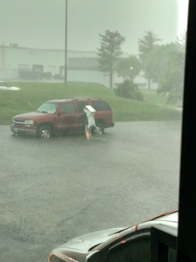 Courier Service «Crossroads Courier», reviews and photos, 4348 Green Ash Dr, Earth City, MO 63045, USA