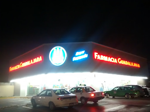 Información y opiniones sobre FARMACIA GUADALAJARA suc Raúl caballero de Cd Gral Escobedo, Nuevo León, México