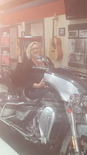 Harley-Davidson Dealer «L-A Harley-Davidson», reviews and photos, 839 Main St, Lewiston, ME 04240, USA