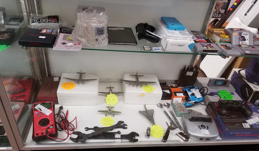 Pawn Shop «Kleppe Family Jewelry & Loan», reviews and photos, 421 3rd Ave SW, Cedar Rapids, IA 52404, USA