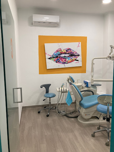 Centro Médico Dentário Luso Lda - Dentista