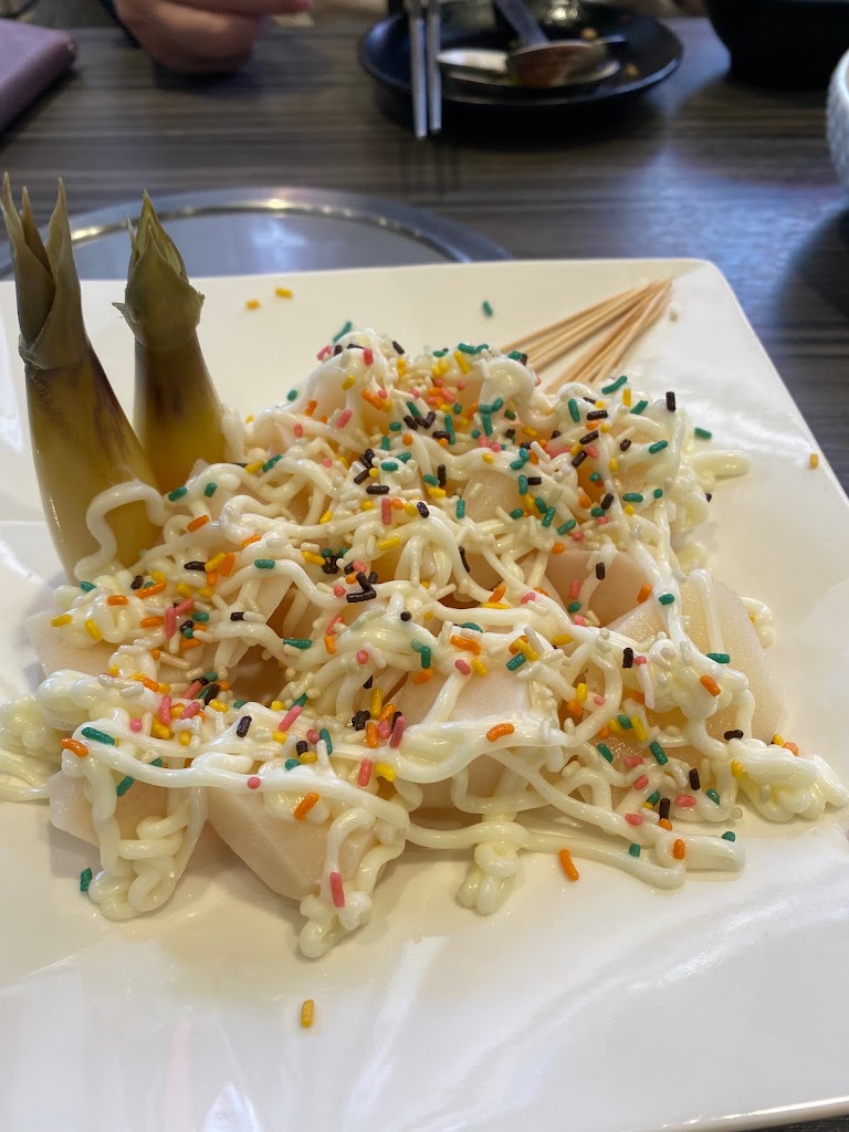 鼎味鍋物 時尚小火鍋 馬祖店 的照片