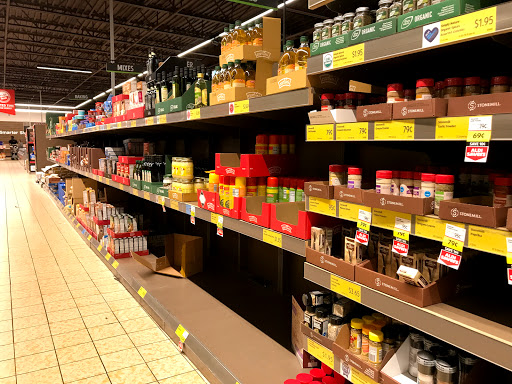 Supermarket «ALDI», reviews and photos, 4222 W Gate City Blvd, Greensboro, NC 27407, USA