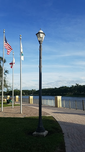 Bar «Smoke on the Water», reviews and photos, 1630 Bell Tower Ln, Weston, FL 33326, USA