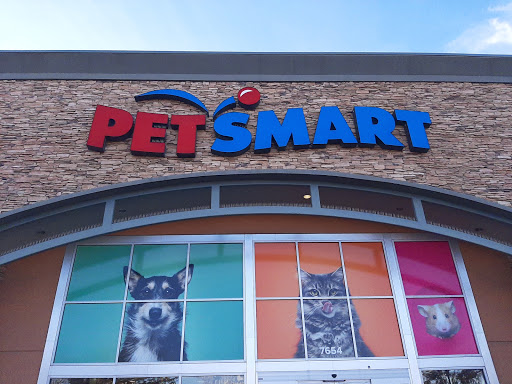 Pet Supply Store «PetSmart», reviews and photos, 7654 Campus View Dr, West Jordan, UT 84084, USA