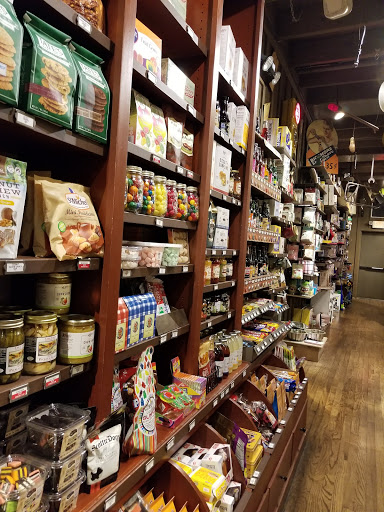 American Restaurant «Cracker Barrel Old Country Store», reviews and photos, Celebration Dr, Suwanee, GA 30024, USA