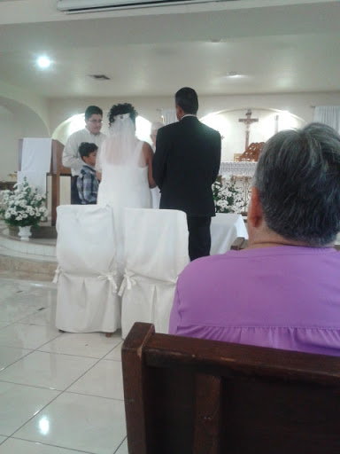 Non-Profit Organization «Society of St. Vincent de Paul - Mesa Thrift Store», reviews and photos, 2352 W Main St, Mesa, AZ 85201, USA