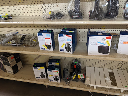 Discount Store «Habitat for Humanity ReStore NCM», reviews and photos, 637 Lancaster St, Leominster, MA 01453, USA