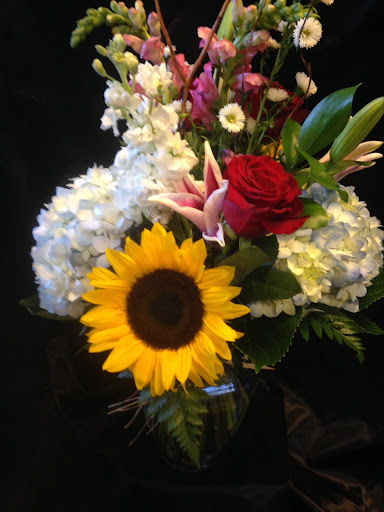 Florist «The Greenery Florist», reviews and photos, 240 Calhoun St, Charleston, SC 29401, USA