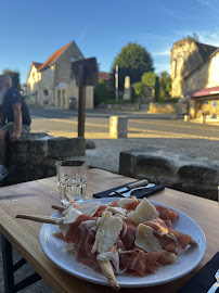 Photos du propriétaire du Restaurant français Café du Château à Saint-Genies - n°4