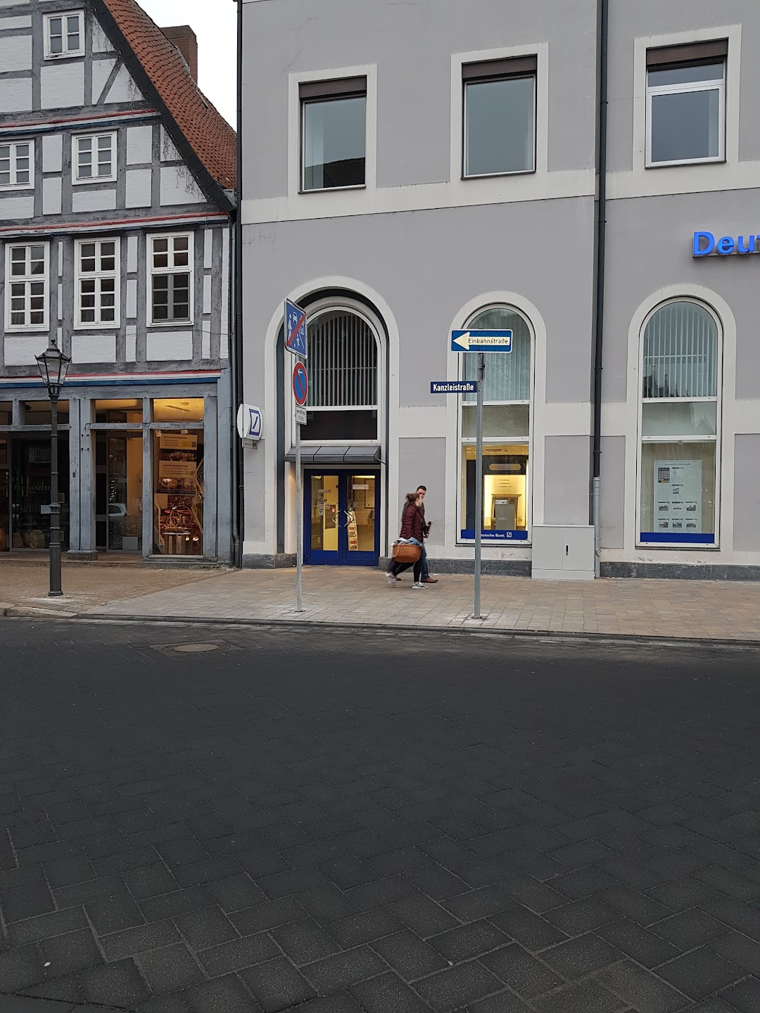Deutsche Bank Filiale In Der Stadt Celle